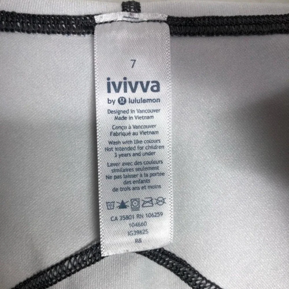 Lululemon Ivivva perfect your practice jacket hooded full zip galaxy splatter 7